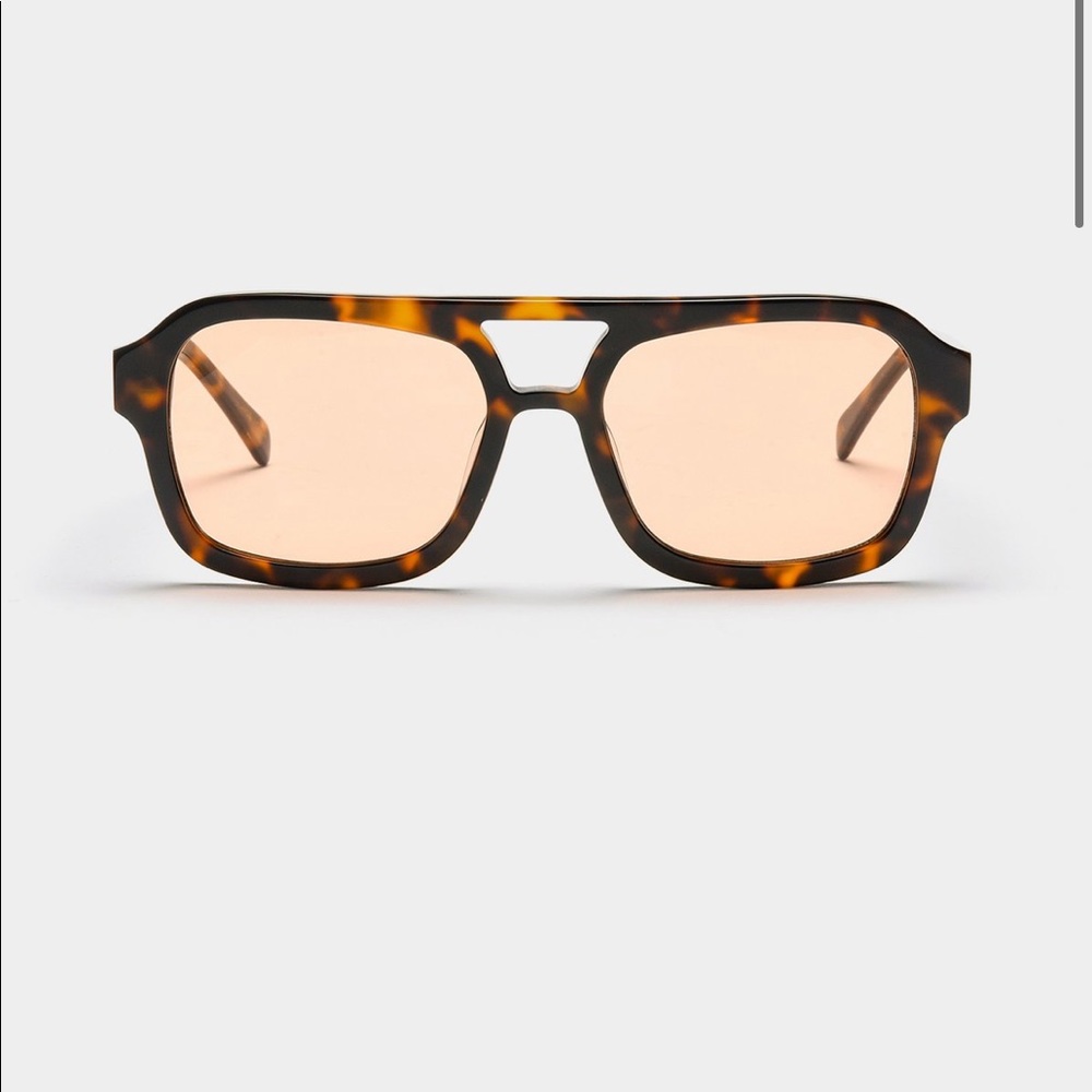 VEHLA sunglasses